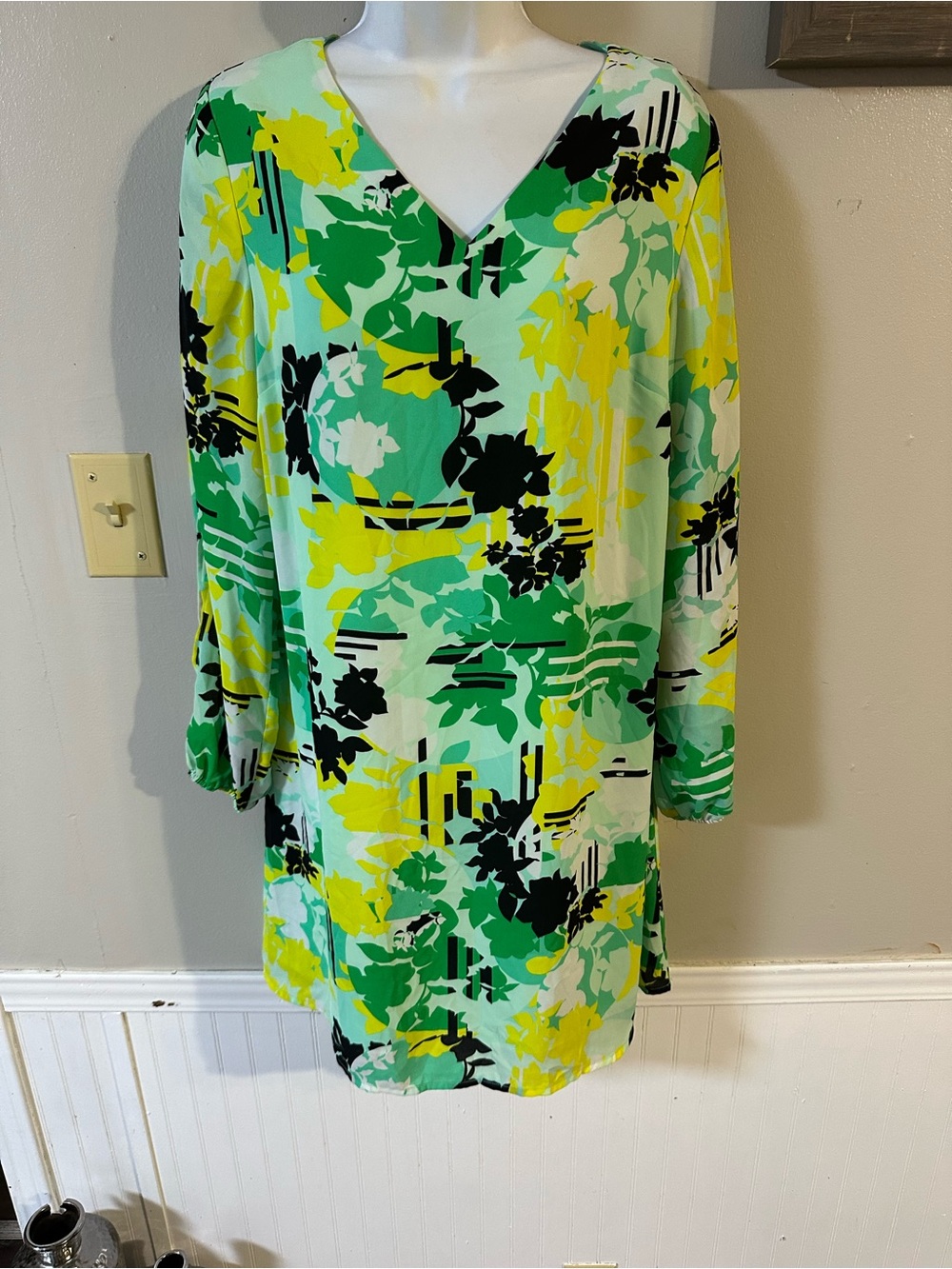 Kaari Blue Floral V-Neck Shift Dress in Mint, Green, Yellow & Black